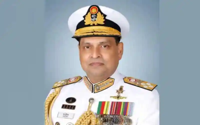 সরকারি সফরে সৌদি আরব গেলেন নৌবাহিনী প্রধান
