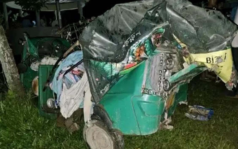 মৌলভীবাজারে বাস-সিএনজির মুখোমুখি সংঘর্ষ, ঘটনাস্থলেই নিহত ৩