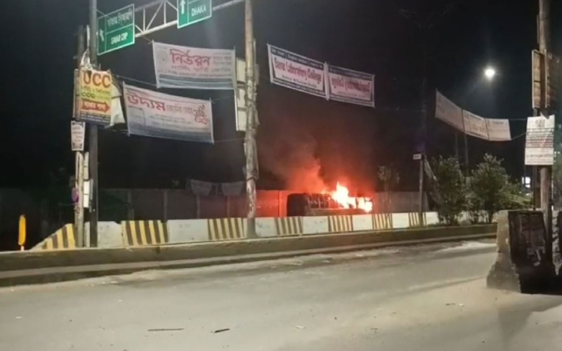 সাংবাদিক কামরুজ্জামানের বিরুদ্ধে মামলা করায় ডিআরইউ ও ক্র্যাবের নিন্দা