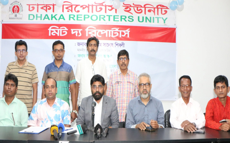 সাংবাদিকদের স্বার্থ আদায়ে নিজেদেরই সোচ্চার হতে হবে: প্রধানমন্ত্রীর প্রেস সচিব