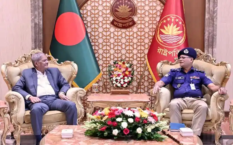 আইনের শাসন প্রতিষ্ঠায় পুলিশ বাহিনীকে রাষ্ট্রপতির নির্দেশনা
