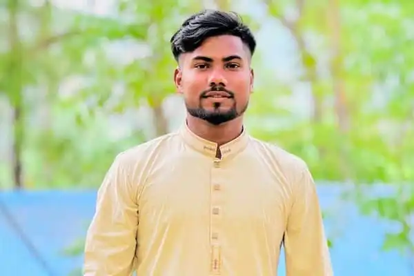 বিদ্যুৎস্পৃষ্টে তরুণ ফুটবলারের মৃত্যু
