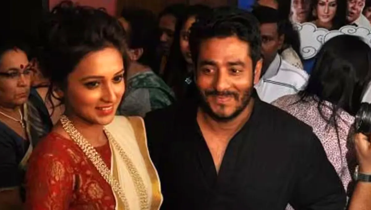 দেব-শুভশ্রীর কামব্যাকের মাঝেই রাজ-মিমিও এক হচ্ছেন!
