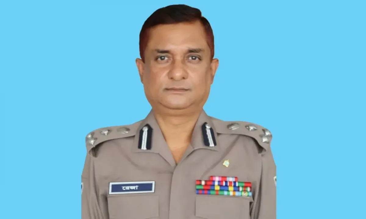 পাঁচবার পদোন্নতি বঞ্চনার পর খুলনার ডিআইজি রেজাউল করিম