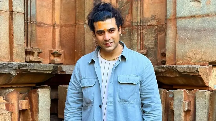 বাবা হলেন গায়ক জুবিন নটিয়াল