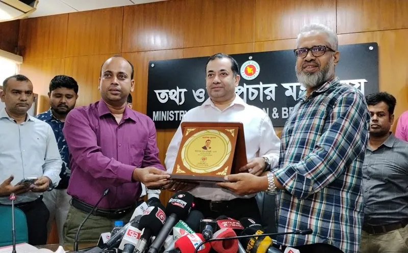 সরকার গণমাধ্যমকে নিয়ন্ত্রণ করতে চায় না: তথ্য প্রতিমন্ত্রী
