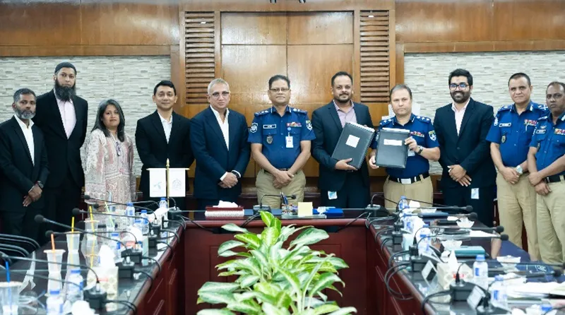 বাংলাদেশ পুলিশের সঙ্গে গ্রামীণফোনের ১০ বছরের কৌশলগত অংশীদারিত্ব