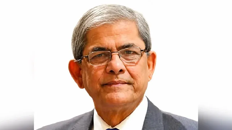 বঙ্গভবনের সিংহ পুকুরে মাছের পোনা অবমুক্ত করলেন রাষ্ট্রপতি