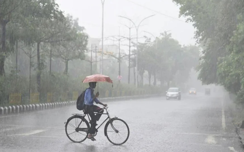 দেশে বিভিন্ন অঞ্চলে বৃষ্টির সম্ভাবনা