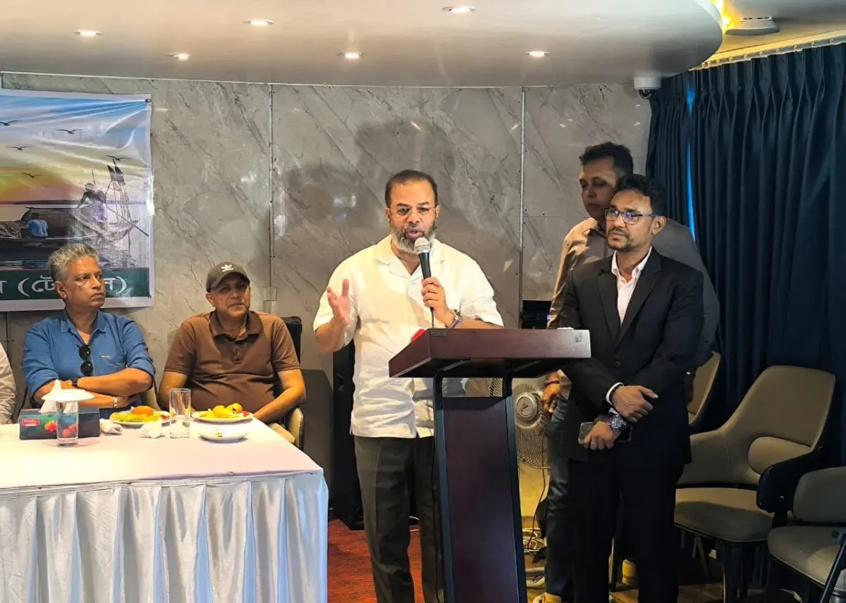 সুন্দরবনে বিষ দিয়ে মাছ শিকার বন্ধে কঠোর হুঁশিয়ারি পরিবেশ প্রতিমন্ত্রীর
