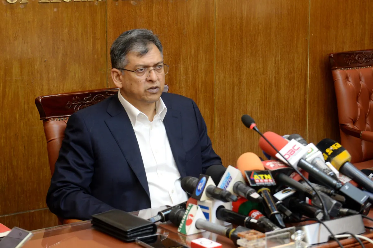 সালমানের স্টুডিও ভাঙচুর: চাঁদাবাজির অভিযোগে প্রমাণ চান স্বরাষ্ট্রমন্ত্রী