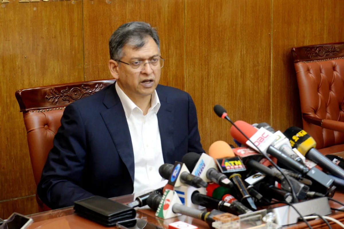 রাড্ডা ভাঙার ঘটনায় এমপির বিরুদ্ধে তদন্ত, অপরাধে ছাড় নয়: স্বরাষ্ট্রমন্ত্রী