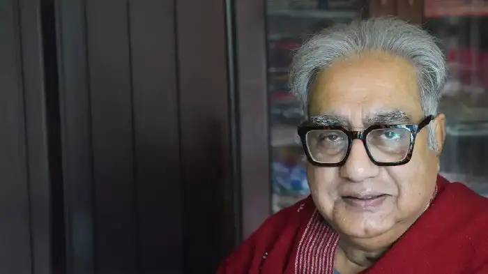 কটাক্ষের মধ্যেই অভিনেতা বিশ্বজিৎ বললেন ‘যেটা ভালোবাসি, সেটাই বলেছি’