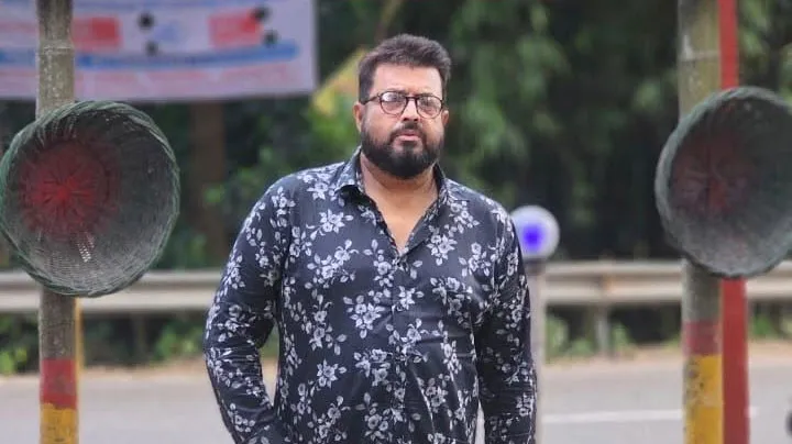 ‘চাপওয়ালার শ্বশুরবাড়ি’র নতুন শাখা খুলছেন ওমর সানী