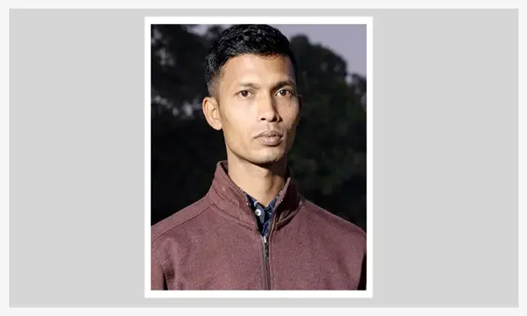 স্ত্রী ও সন্তান হাসপাতালে, বাড়িতে যুবকের ঝুলন্ত মরদেহ উদ্ধার