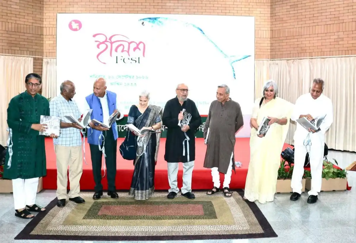 নয়াদিল্লিতে ইলিশ ফেস্ট উদযাপন