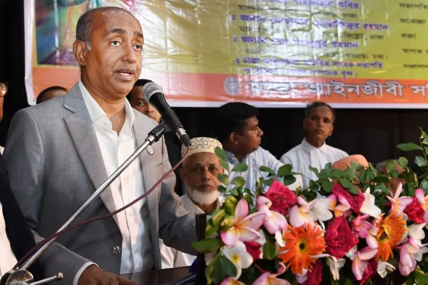 ধর্মকে রাজনৈতিক স্বার্থে ব্যবহার করে বিভেদ সৃষ্টি করা উচিত নয়: আইনমন্ত্রী