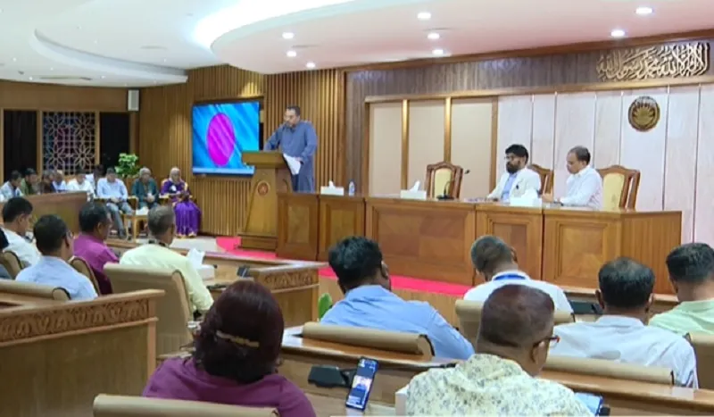 ‘সকাল-সন্ধ্যা কাজ করছেন প্রধানমন্ত্রী, ফল পেতে সময় লাগবে’