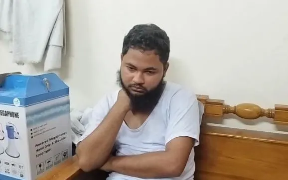 মাদ্রাসা ছাত্রকে বলাৎকার, গণধোলাইয়ের পর অভিযুক্ত শিক্ষক ও অধ্যক্ষ আটক