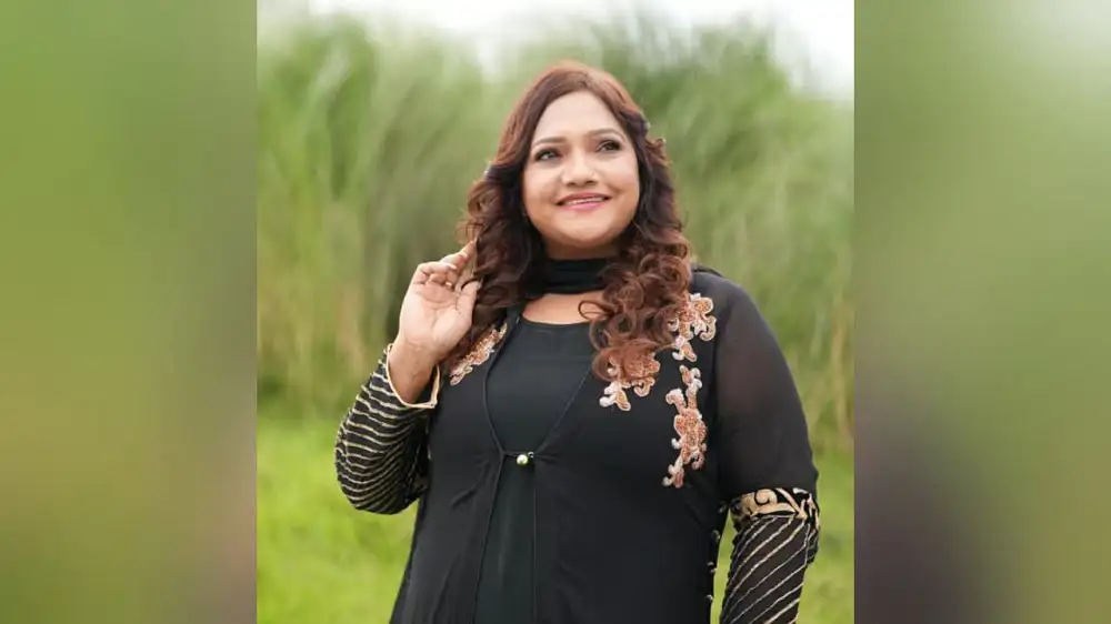 দীর্ঘ বিরতির পর নার্গিস খানমের কণ্ঠে প্রেম-অভিমানের ‘ভুল’
