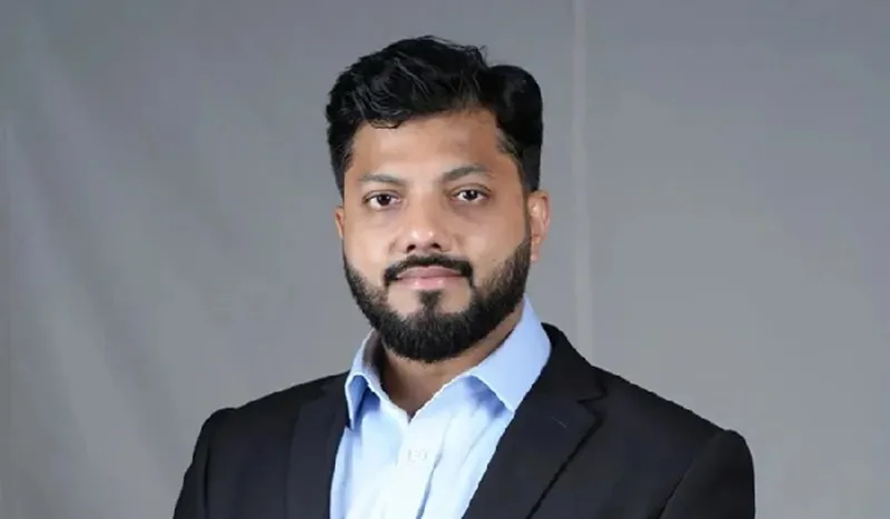ইশরাক হোসেন