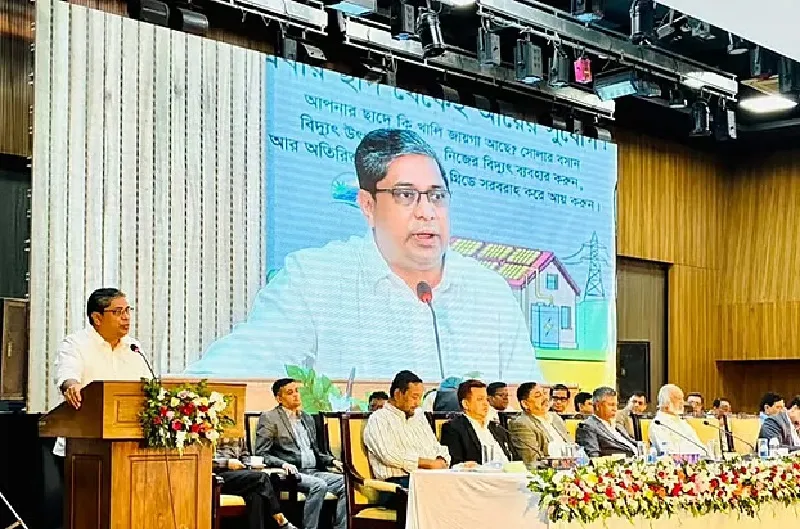 ‘প্রধানমন্ত্রীর বাসভবনের সৌরবিদ্যুৎ থেকে জাতীয় গ্রিডে ১২শ ইউনিট বিদ্যুৎ’