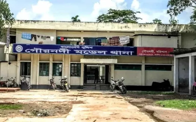 বরিশালে ঘর থেকে বৃদ্ধের অর্ধগলিত মরদেহ উদ্ধার