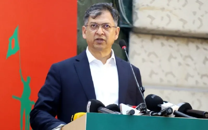 ডিসেম্বরে শেখ হাসিনার ফেরার গুঞ্জন নিয়ে যা বললেন স্বরাষ্ট্রমন্ত্রী