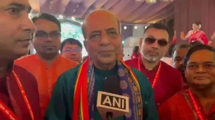 বাংলাদেশে সৌহার্দ্যপূর্ণ পরিবেশে দুর্গাপূজা হচ্ছে: দিনেশ ত্রিবেদী