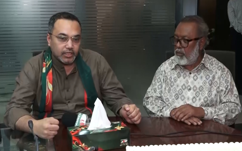 প্রতিষ্ঠাবার্ষিকীতে চ্যানেল আই প্রাঙ্গণে উপদেষ্টা মাহদী আমিন