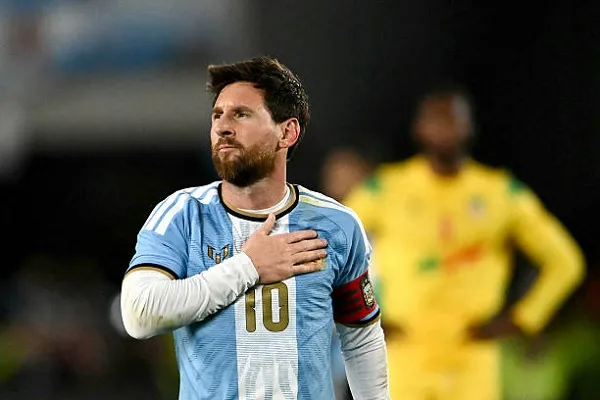 ‘আমি সারা জীবনই এখানে থাকতে চেয়েছিলাম’ | চ্যানেল আই অনলাইন ‘আমি সারা জীবনই এখানে থাকতে চেয়েছিলাম’ | চ্যানেল আই অনলাইন