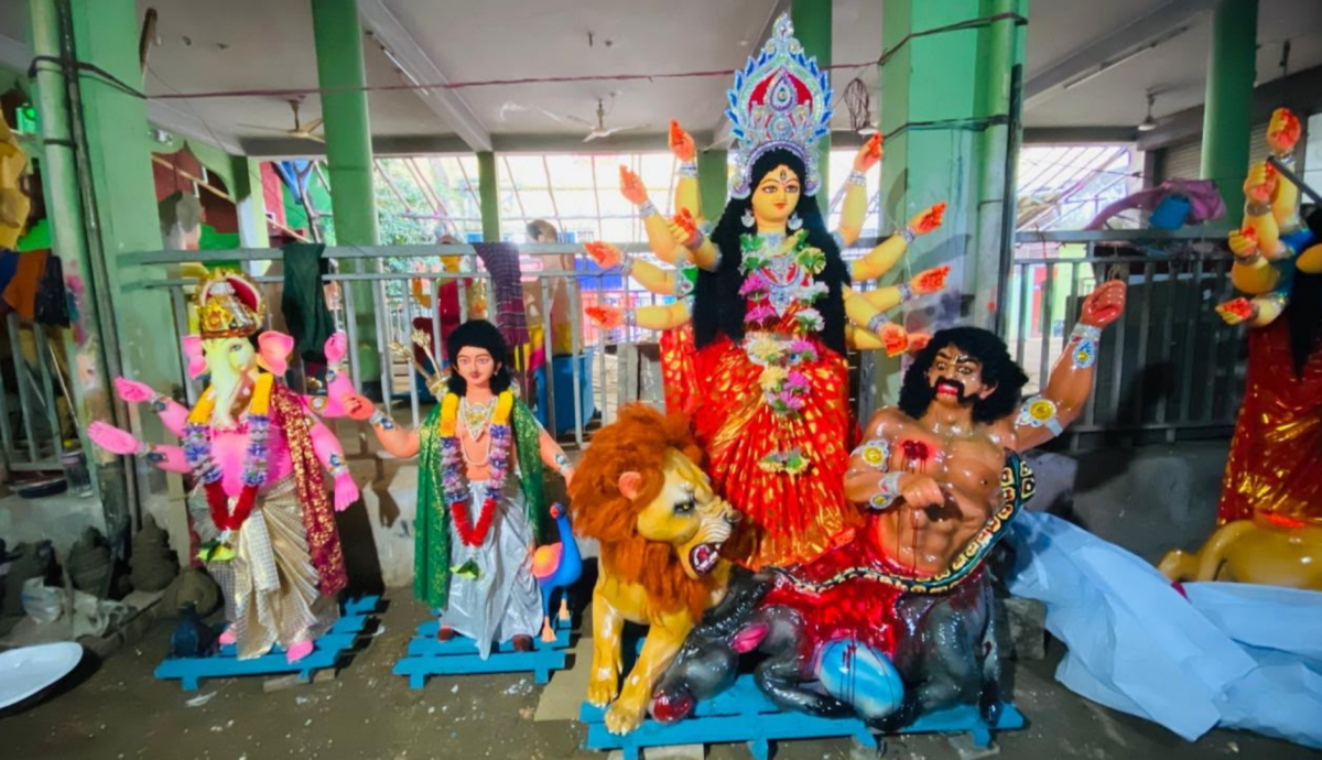 কক্সবাজারে ৩২৪ মণ্ডপে দুর্গাপূজা, নিরাপত্তা জোরদার