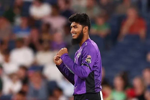 হোবার্টে টানা দ্বিতীয় মৌসুমে রিশাদ, প্রথমবার কেমন খেলেছিলেন