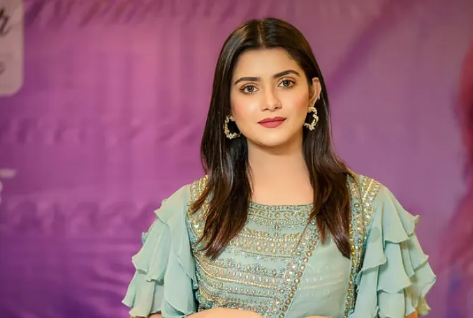 ছবি ও মিথ্যা তথ্য প্রচারের অভিযোগে তানজিন তিশাকে লিগ্যাল নোটিশ