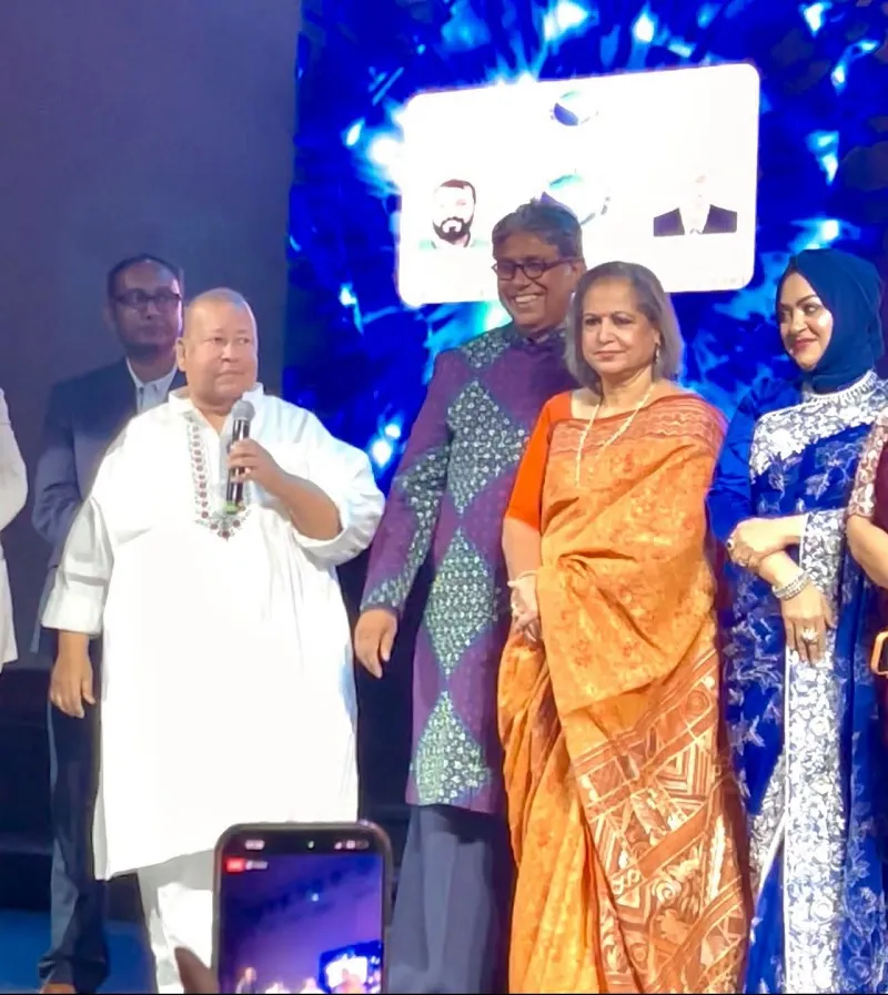 সাগর ভাই এসে আলোকিত করলেন ঢালিউড উৎসব