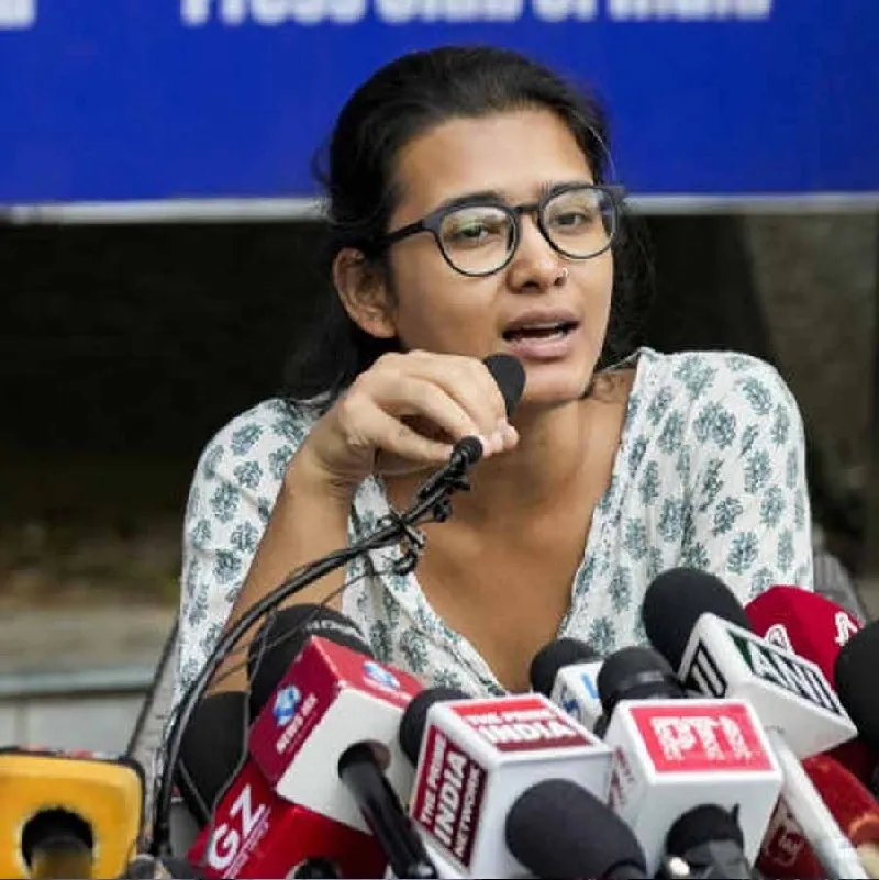 ছাত্র আন্দোলনের নতুন মুখ কে এই নেহা বোরা?