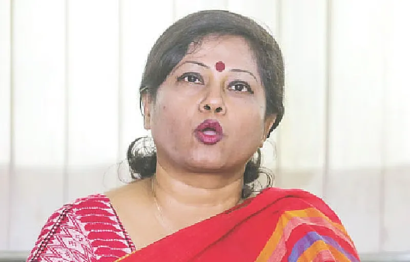 ঢাকা বিশ্ববিদ্যালয়ের অধ্যাপক জিনাত হুদা সাময়িক বরখাস্ত, তদন্তে ট্রাইব্যুনাল