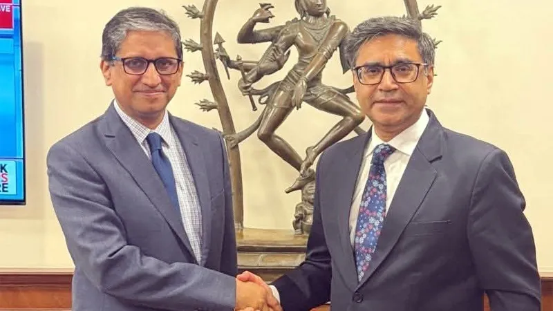 ভারতের পররাষ্ট্রসচিবের সঙ্গে বাংলাদেশের হাইকমিশনারের বিদায়ী সাক্ষাৎ