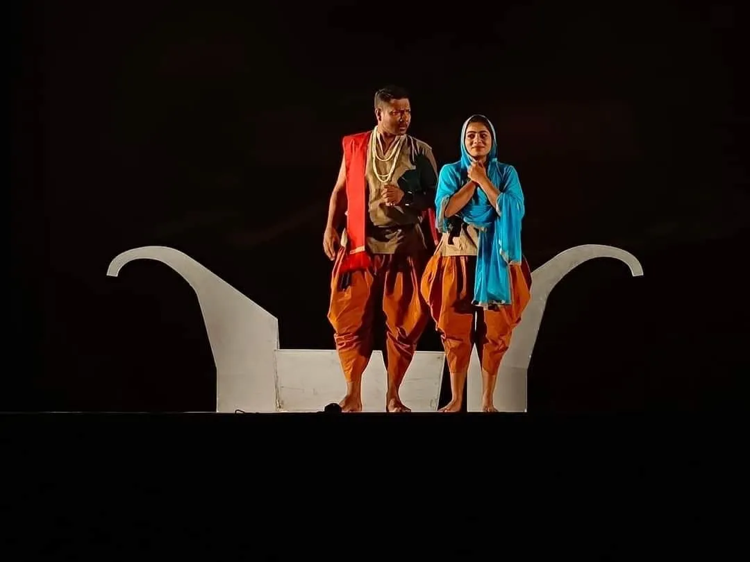 শততম প্রদর্শনীর মাইলফলকে ‘আমিনা সুন্দরী’