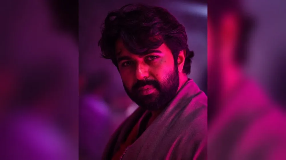 অপূর্বকে বাদ দেওয়া হয়নি, ‘চালচিত্র’ নিয়ে মুখ খুললেন পরিচালক