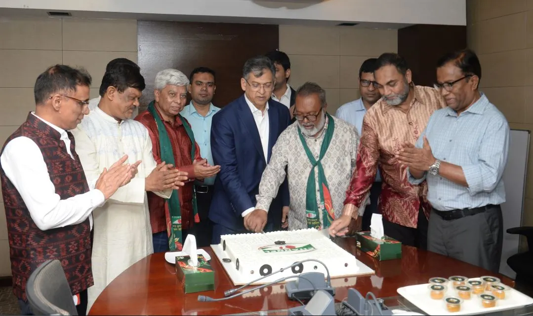 জন্মদিনের শুভেচ্ছা জানানে চ্যানেল আইতে স্বরাষ্ট্রমন্ত্রী | চ্যানেল আই অনলাইন জন্মদিনের শুভেচ্ছা জানানে চ্যানেল আইতে স্বরাষ্ট্রমন্ত্রী | চ্যানেল আই অনলাইন