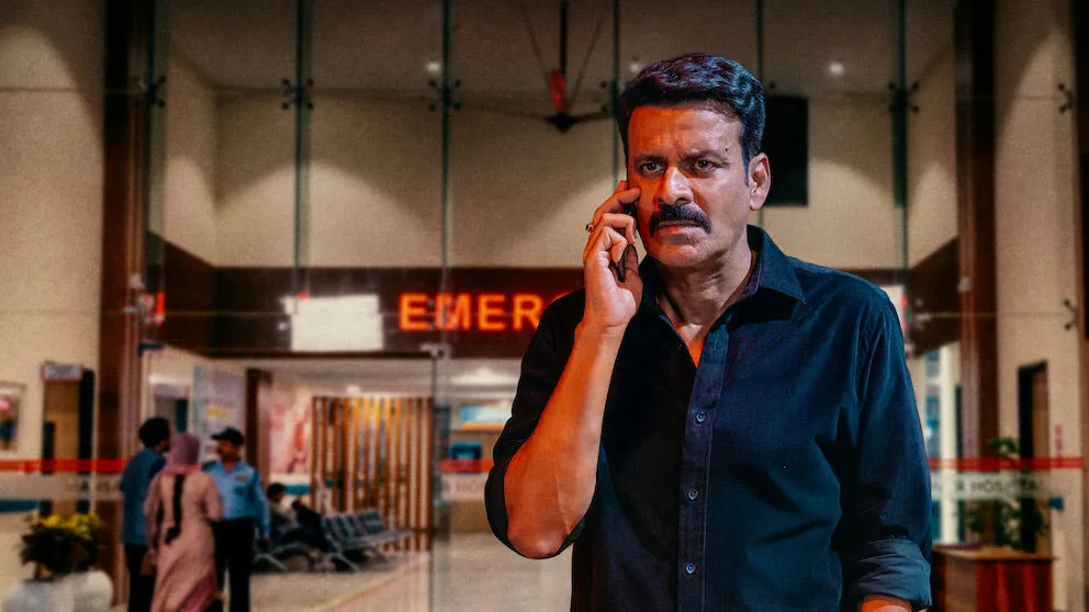 ‘ঘুষখোর পণ্ডিত’ বিতর্কে অসহায় হয়ে পড়েছিলেন মনোজ