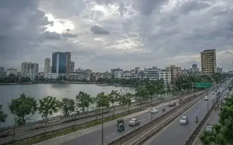 ঢাকার আকাশ আংশিক মেঘলা থাকার পূর্বাভাস