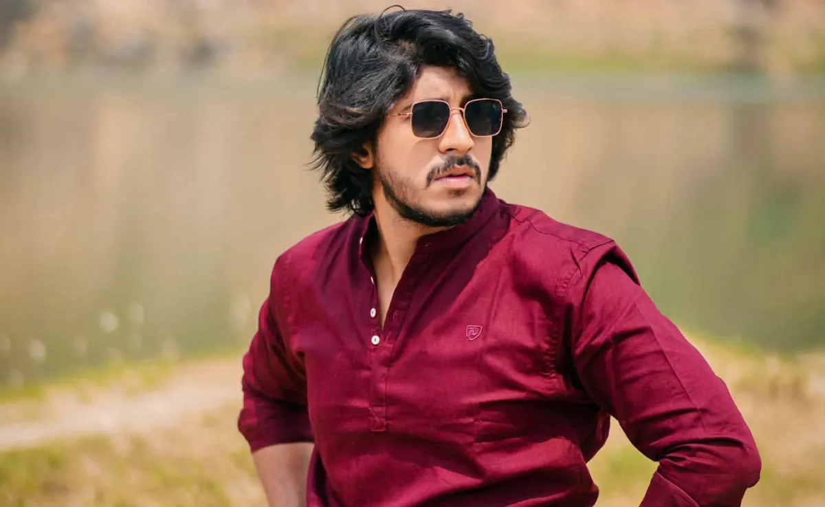 ‘আরও বড় কিছু হওয়ার দৌড়ে ভুলে যাই কত কিছু পেয়েছি’
