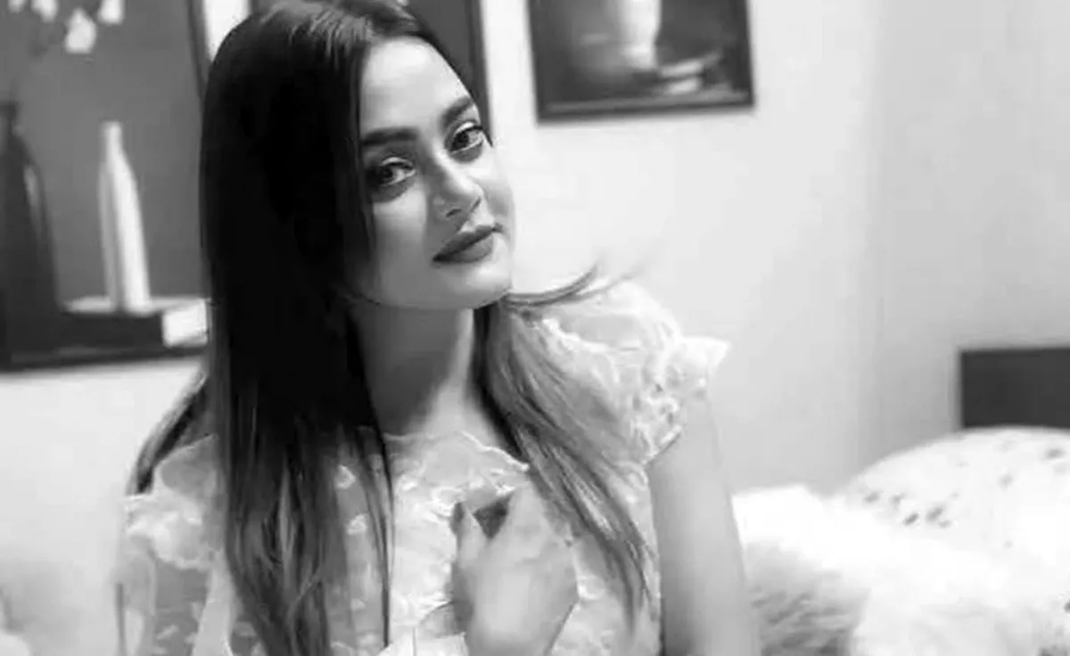 মারা গেছেন মডেল-অভিনেত্রী তুলনা